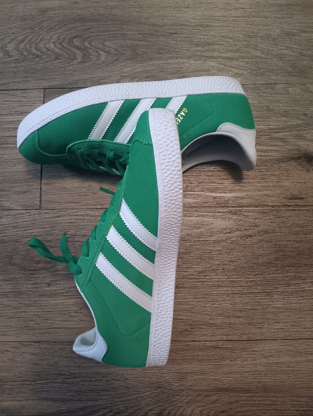 Adidas - Picture 3 of 4